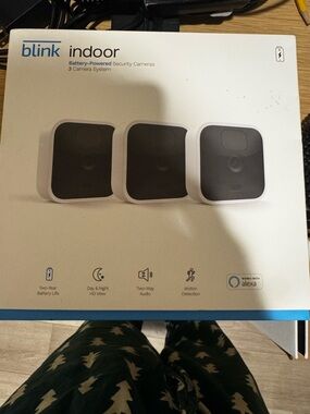 Blink Indoor Battery-Powered Security Cameras (White) - 3 Camera System